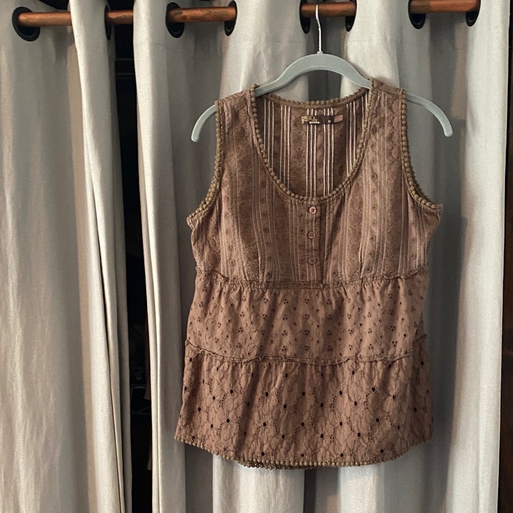 Fabulous Sleeveless Brown Top with Exquisite Details by Prana, Women’s Size